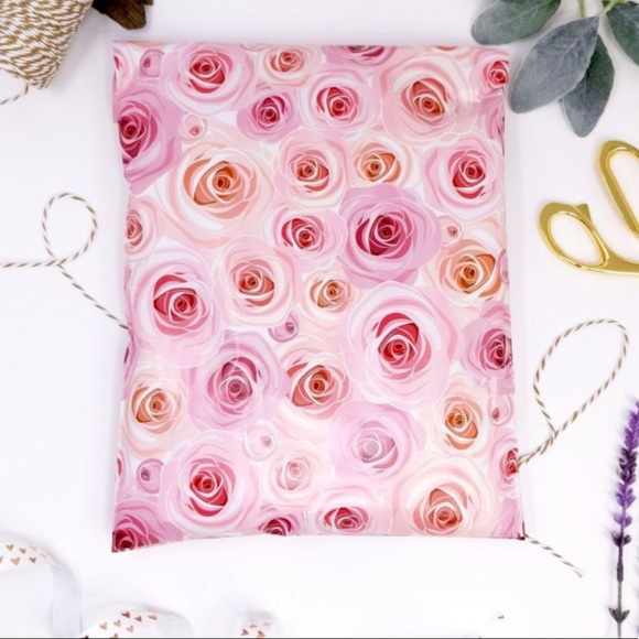 50 9x12 Pink Rose Poly Mailers PRICE IS FIRM - Picture 2 of 4